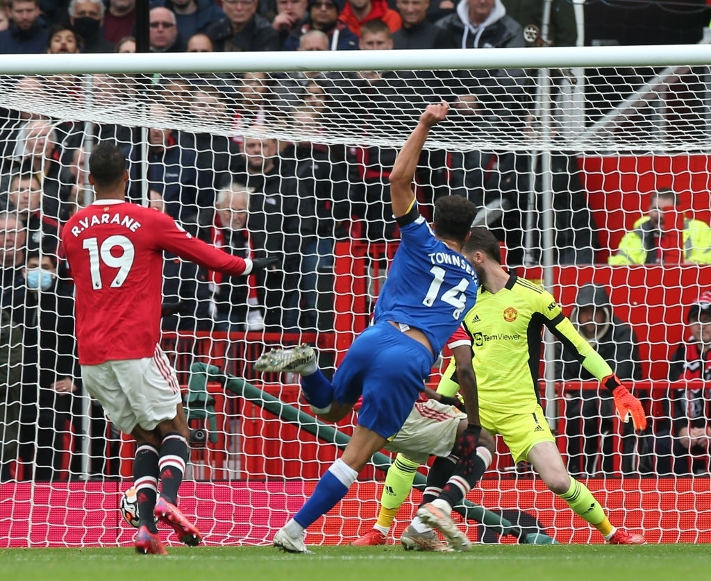 Townsend gỡ hoà cho Everton. (Ảnh: Getty)