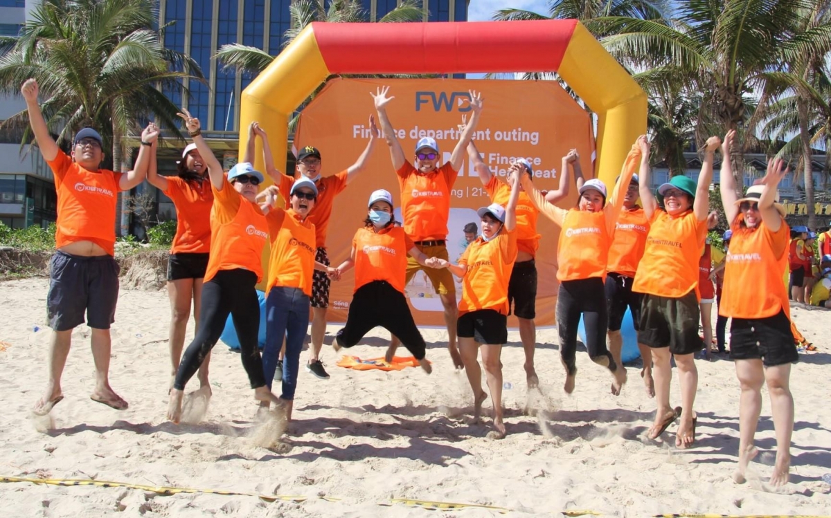 FWD Vietnam named among best companies in Asia to work for