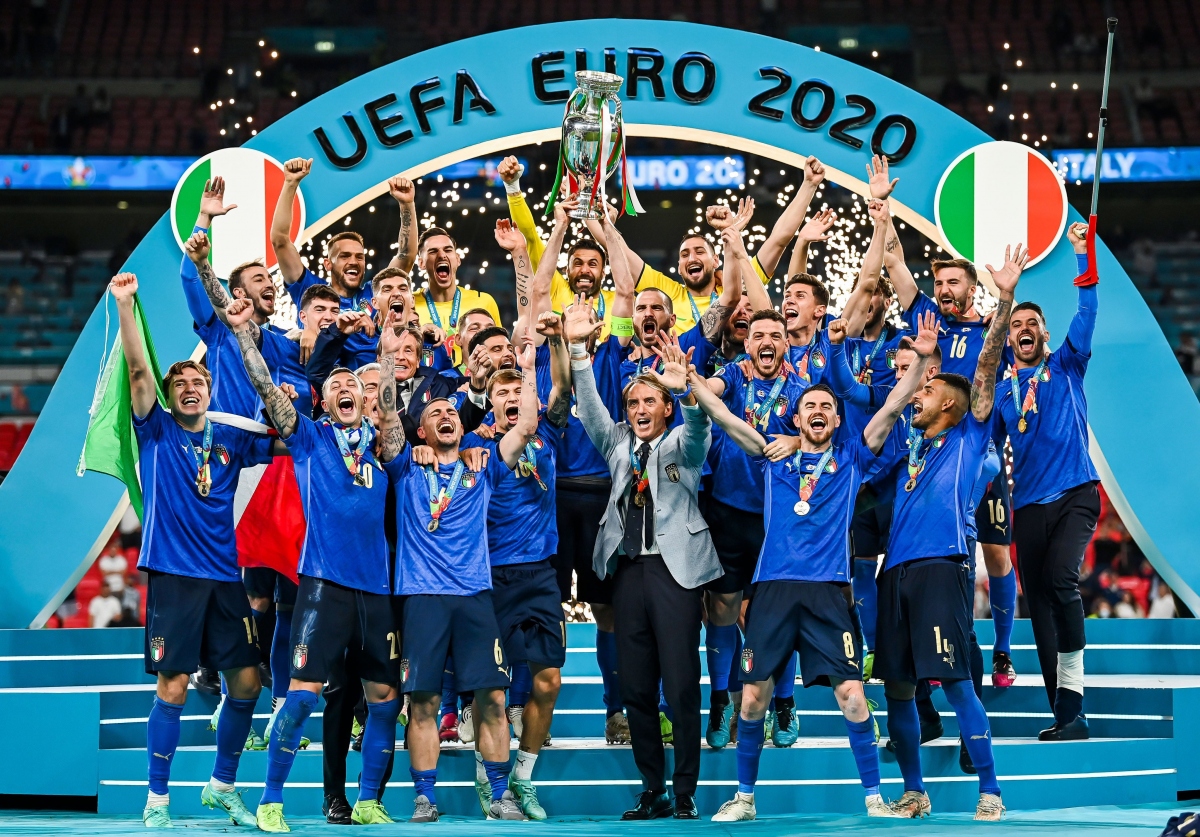 vck uefa nations league 2020 2021 italia gianh them danh hieu hinh anh 2