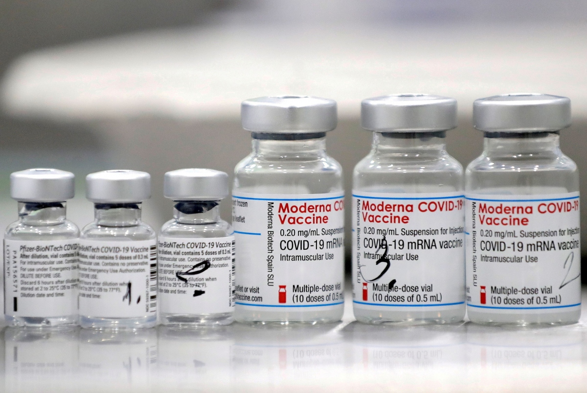 Moderna tuyên bố vaccine ngừa Covid-19 của mình an toàn đối với trẻ em từ 6 tới 11 tuổi (Ảnh: Reuters).