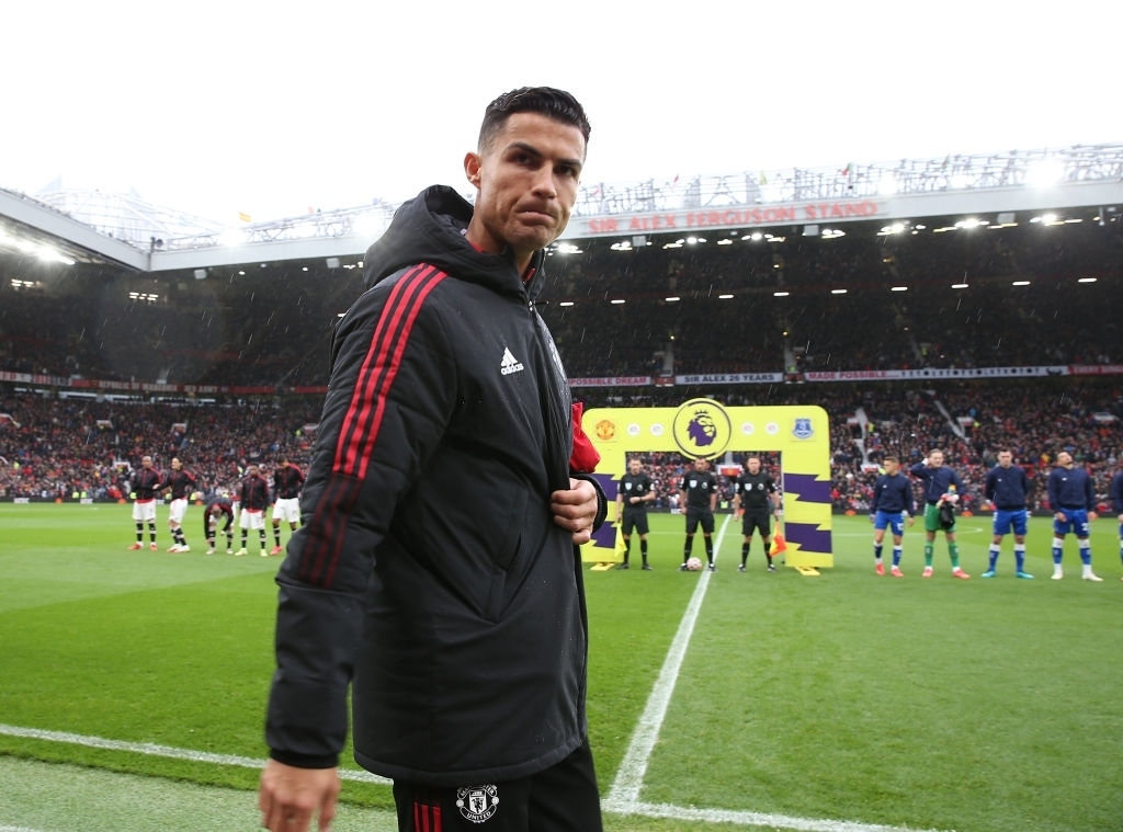 Ronaldo chỉ ngồi dự bị ở trận này. (Ảnh: Getty)