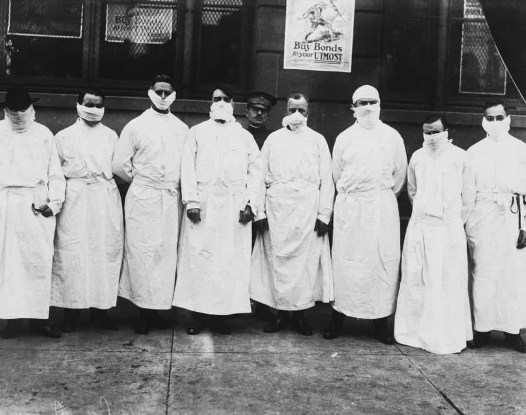 Vì sao lại có tên Đại dịch cúm Tây Ban Nha 1918? Trong Thế chiến thứ nhất, báo cáo ban đầu về tình hình dịch bệnh ở Đức, Anh, Pháp và Mỹ đã được kiểm duyệt để giữ tinh thần cho người dân. Tuy nhiên, các báo lại được tự do đưa tin về dịch cúm ở Tây Ban Nha, điều này tạo ra một sự lầm tưởng rằng Tây Ban Nha bị ảnh hưởng nặng nề bởi dịch bệnh.