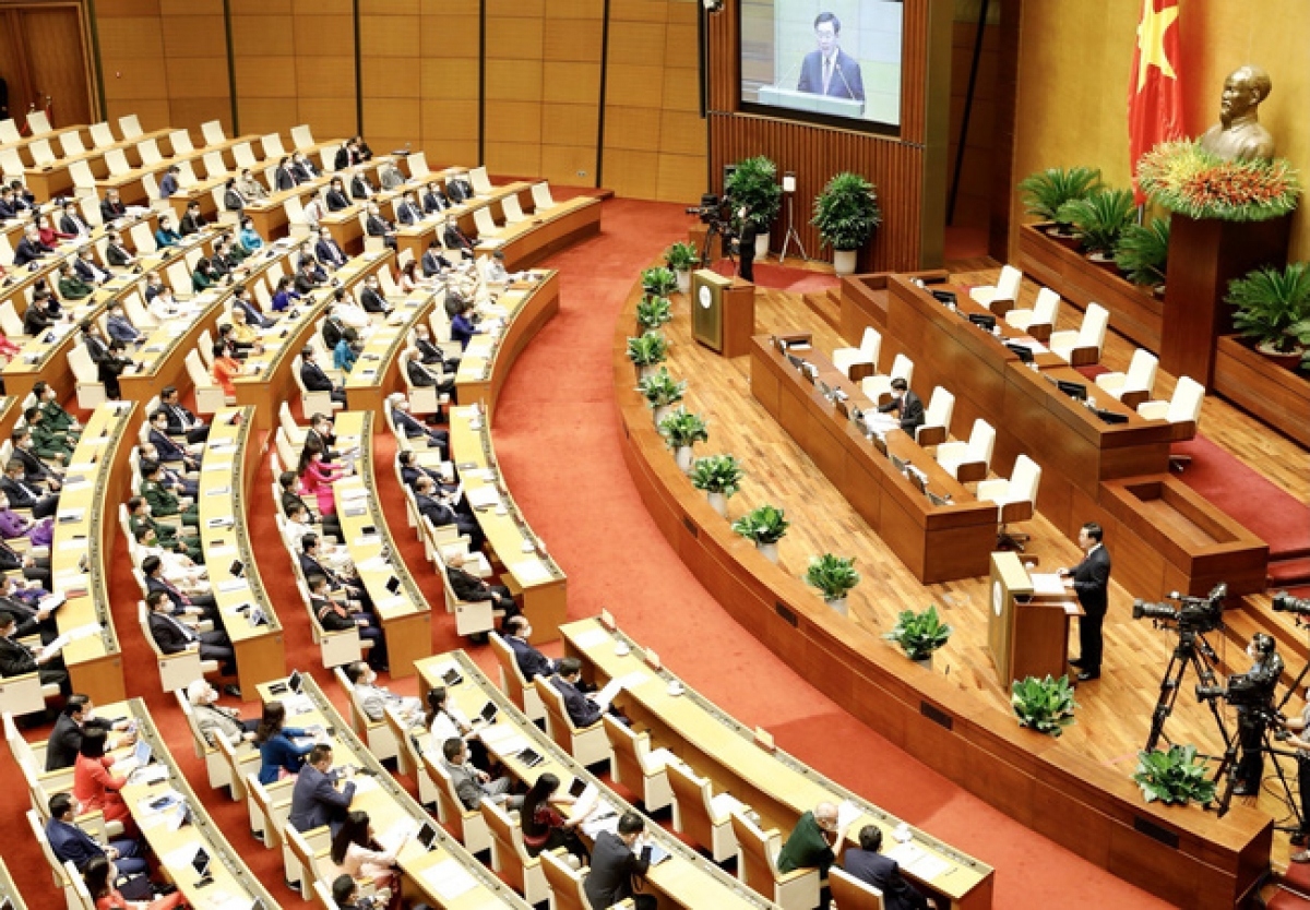 lawmakers hold year-end session, examine key development issues picture 1