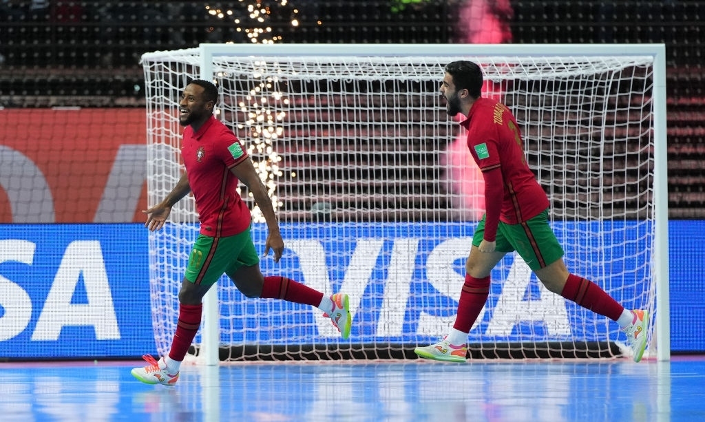 Pany ghi cú đúp giúp Bồ Đào Nha đánh bại Argentina 2-1 ở chung kết Futsal World Cup 2021 (Ảnh: Getty). 