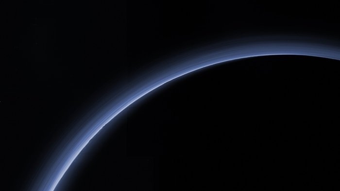 Khí quyển của sao Diêm Vương đang dần biến mất? | VOV.VN