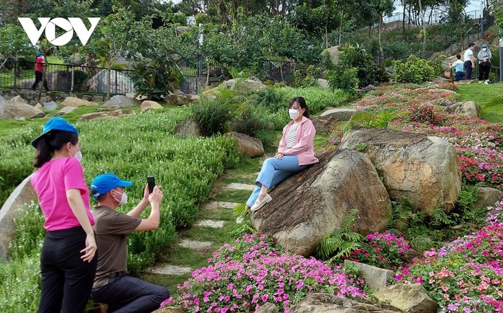 ho chi minh city recovers domestic travel with closed tours picture 2 ho chi minh city recovers domestic travel with closed tours picture 2
