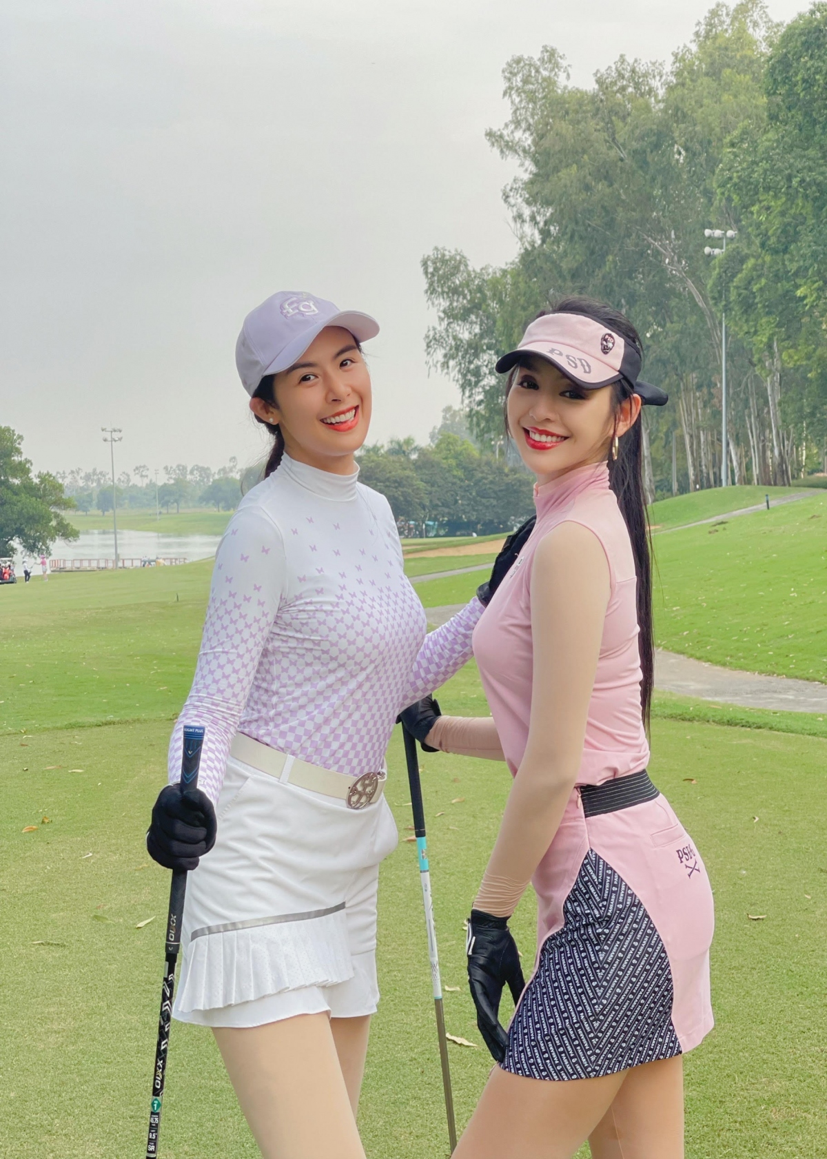 le thanh tu va dan my nhan do bo san golf sau dich covid-19 hinh anh 8