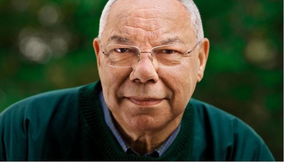 Ông Colin Powell chụp ảnh tại nhà của ông ở bang Virginia, Mỹ - Ảnh: Getty Images