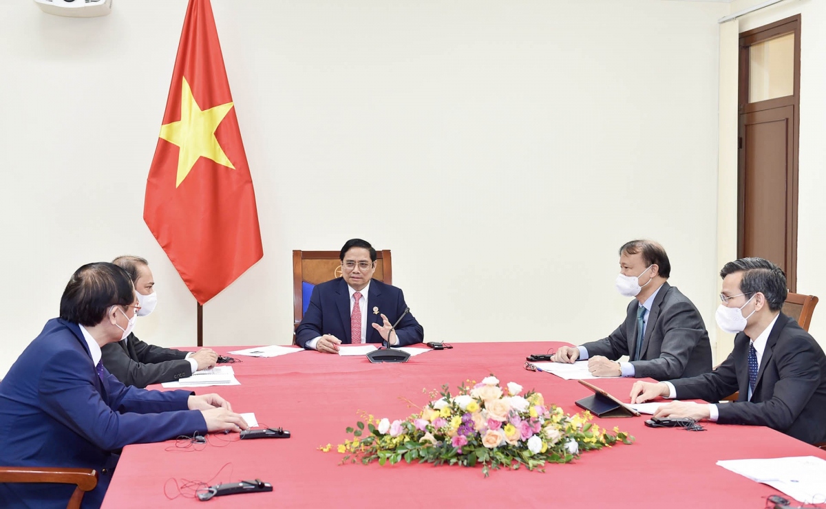 Prime Minister Pham Minh Chinh hold phone talks with Chilean President Sebastian Piñera.