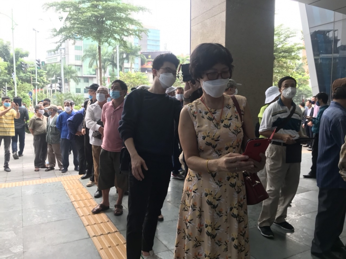 residents eager to travel on cat linh - ha dong metro line picture 13