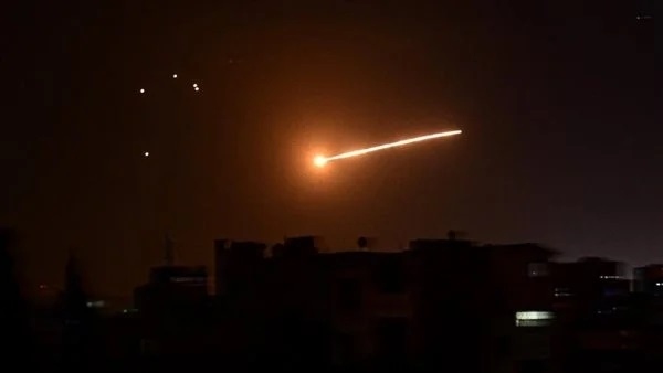Một vụ tấn công của Israel vào thủ đô Damascus của Syria. Ảnh: Elbalad