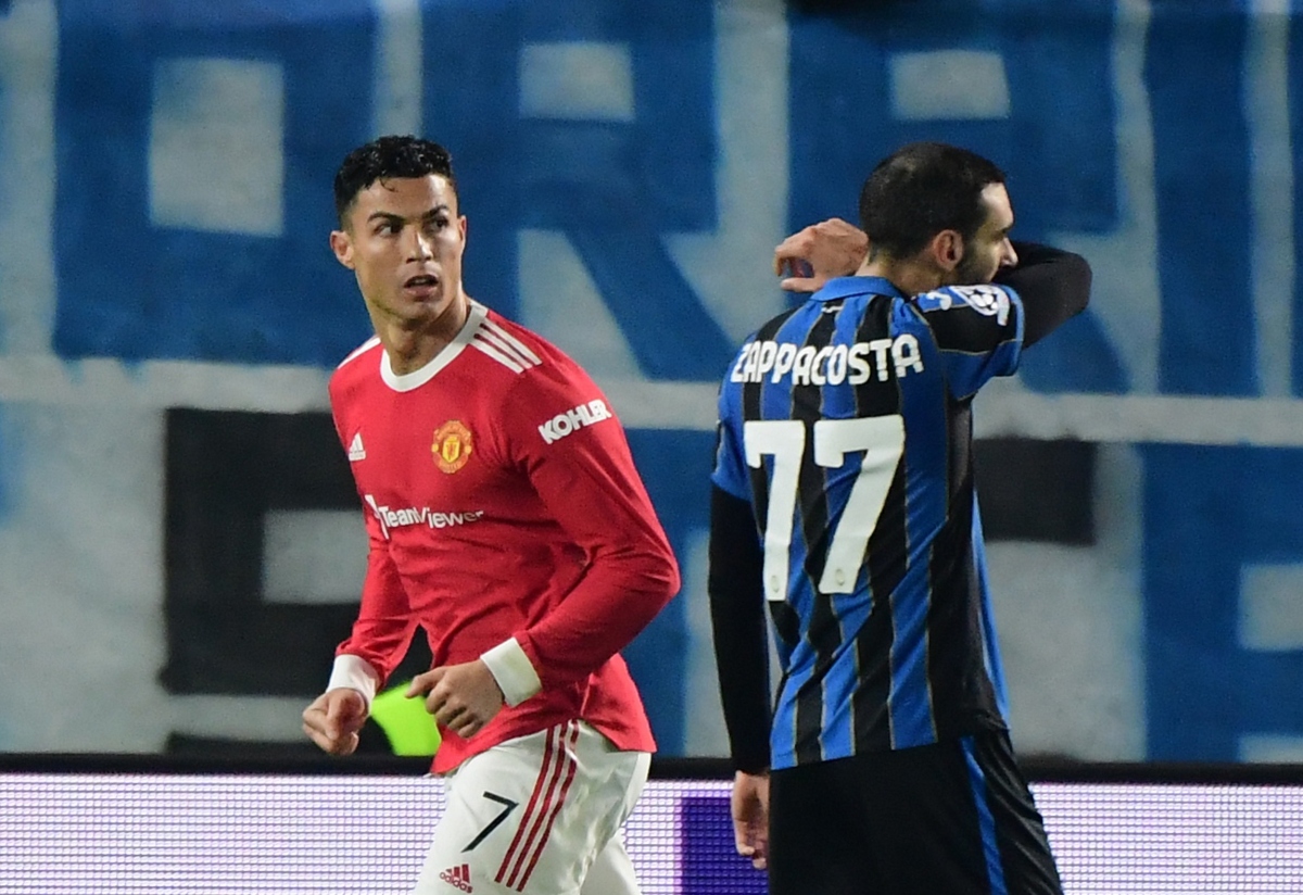 cristiano ronaldo lap cu dup, mu thoat thua truoc atalanta hinh anh 2