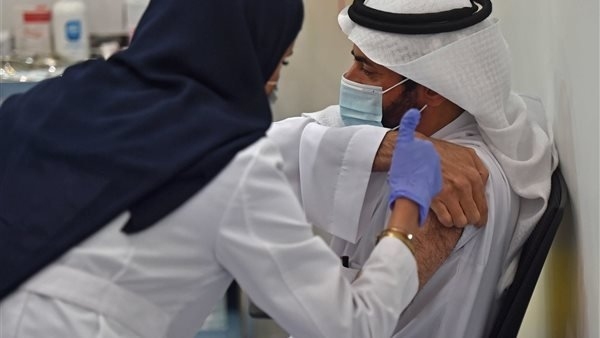 saudi arabia 70 dan so duoc tiem du 2 lieu vaccine phong covid-19 hinh anh 1