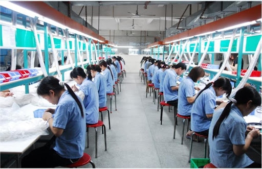 Over 43,500 Vietnamese workers sent abroad in 10 months