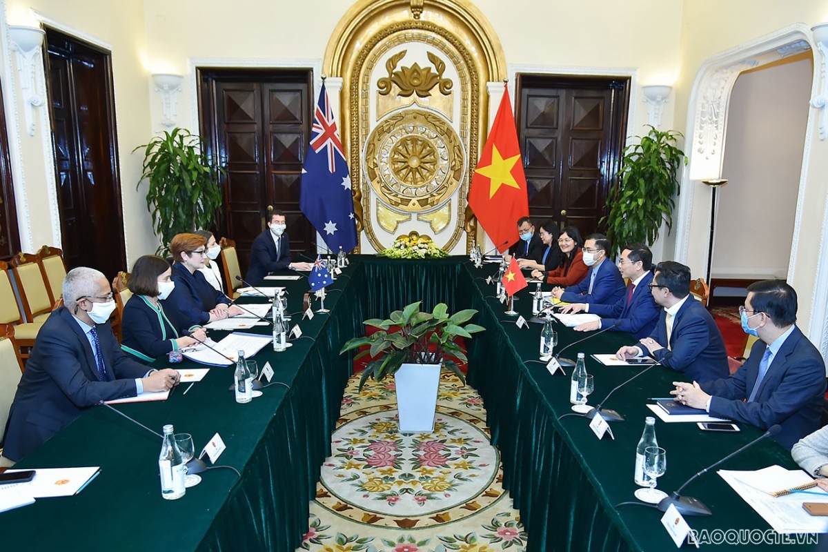 australia to donate 2.6 million more covid-19 vaccine doses to vietnam picture 1