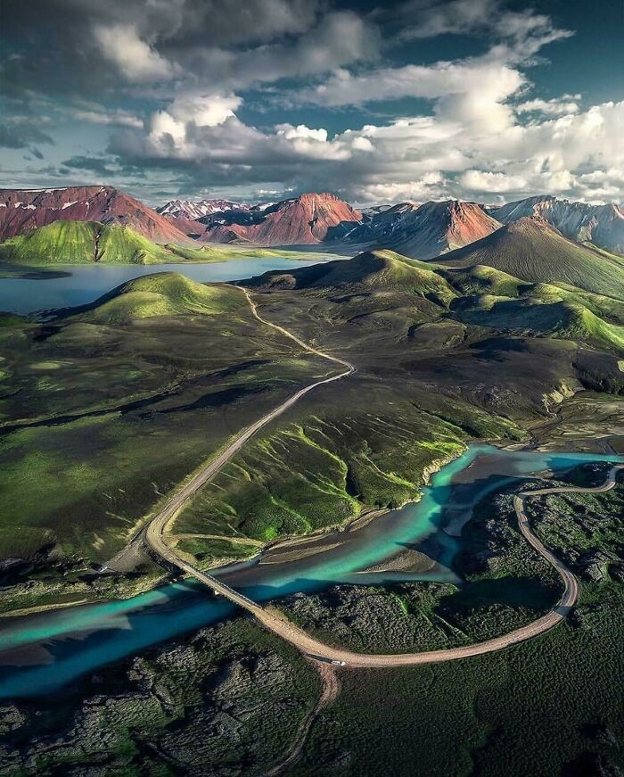 Khung cảnh thiên nhiên ngoạn mục ở Iceland.