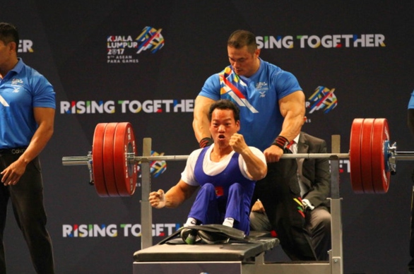van cong wins silver at world para powerlifting champs picture 1