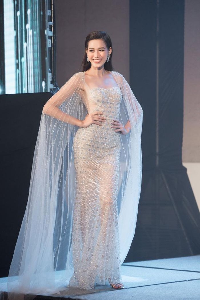 The other evening gown draws inspiration from the twinkling stars in the milky way.