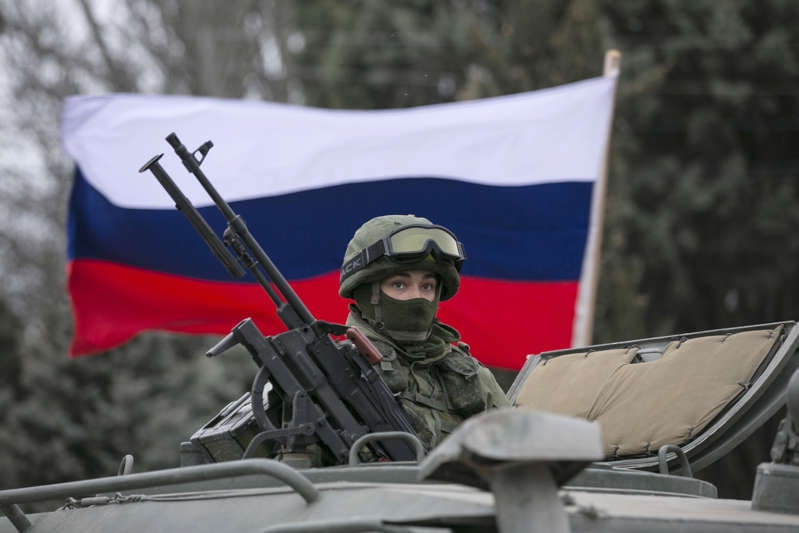 Tháng 4/2021, Nga từng điều động hàng nghìn binh sỹ tới khu vực biên giới với Ukraine. Ảnh: Reuters