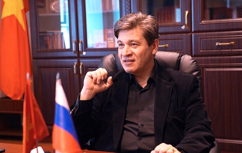 GS.TSKH Vladimir Kolotov-Giám đốc Viện Hồ Chí Minh thuộc Đại học Tổng hợp Saint.Peterburg-Nga.
