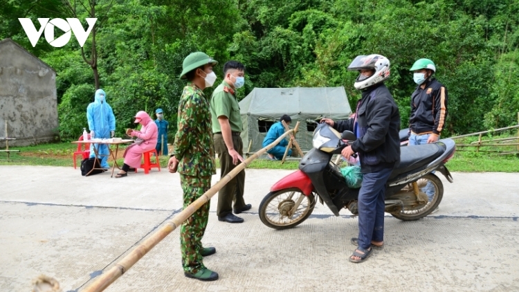 Dien Bien striving to eradicate COVID-19 pandemic in border communes