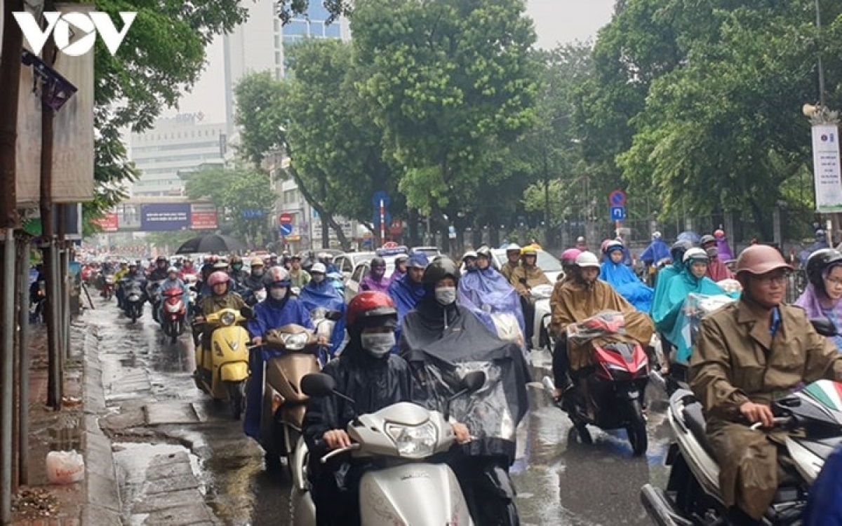 Air quality in Hanoi improves greatly thanks to an extended period of torrential rain.