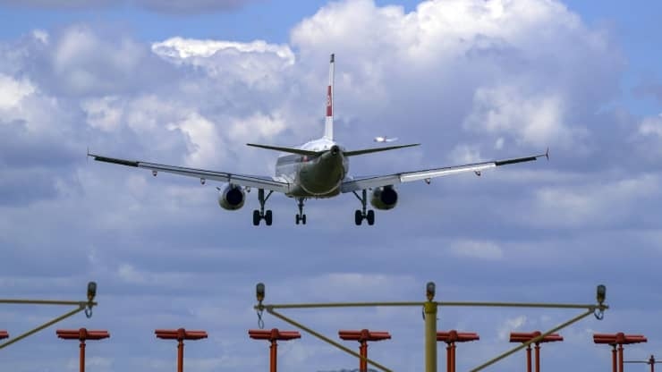 IATA dự báo ngành hàng không thế giới sẽ vẫn thua lỗ trong năm 2022. (Ảnh minh họa: Getty Images)