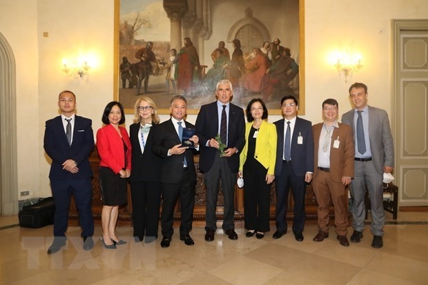 vietnam proposes promoting parliaments role in green growth picture 1