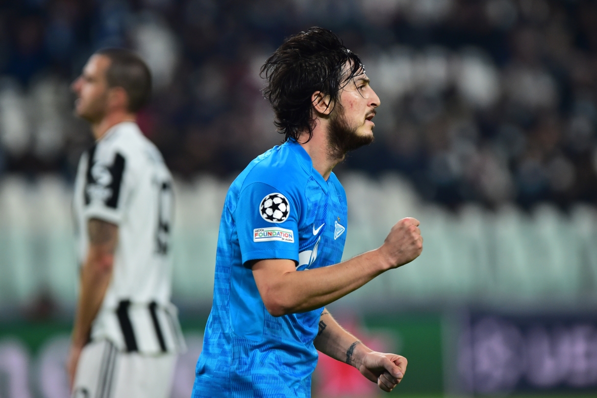 juventus som gianh ve vao vong knock-out champions league hinh anh 8
