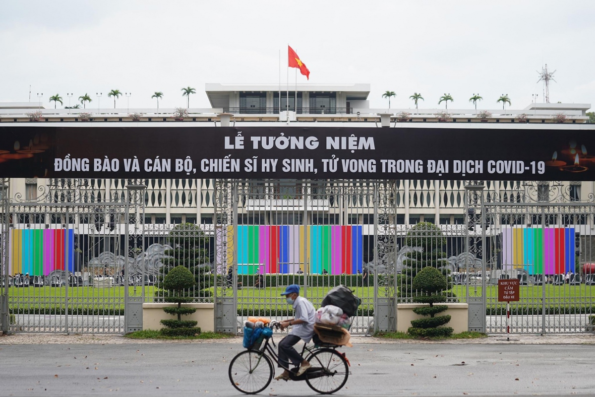 Ho Chi Minh City is ready for a memorial service for COVID-19 victims. (Photo: TPO)