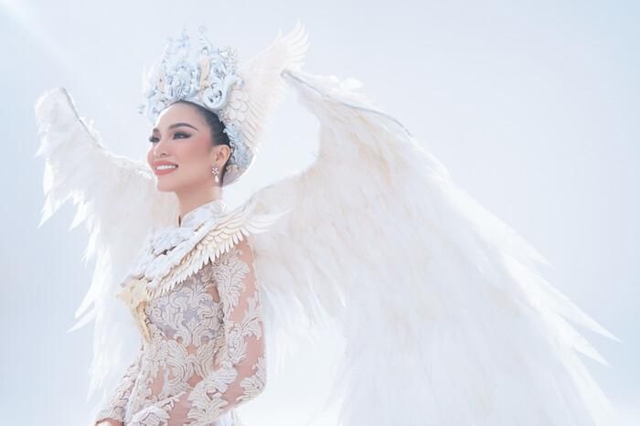 vn contestant unveils national costume at miss tourism international 2021 picture 1