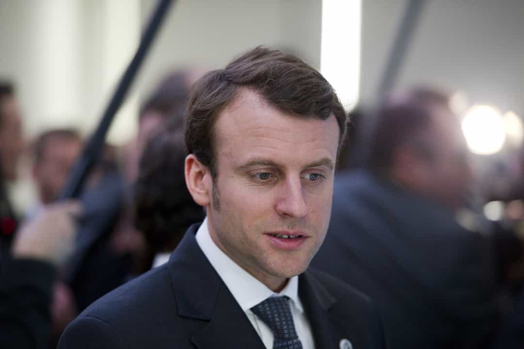 Tổng thống Pháp Emmanuel Macron. Trước khi trở thành nhà lãnh đạo Pháp, ông Macron đã trải qua nhiều công việc thú vị. Ông từng làm trợ lý biên tập và làm việc trong ngân hàng trước khi tham gia chính trị.