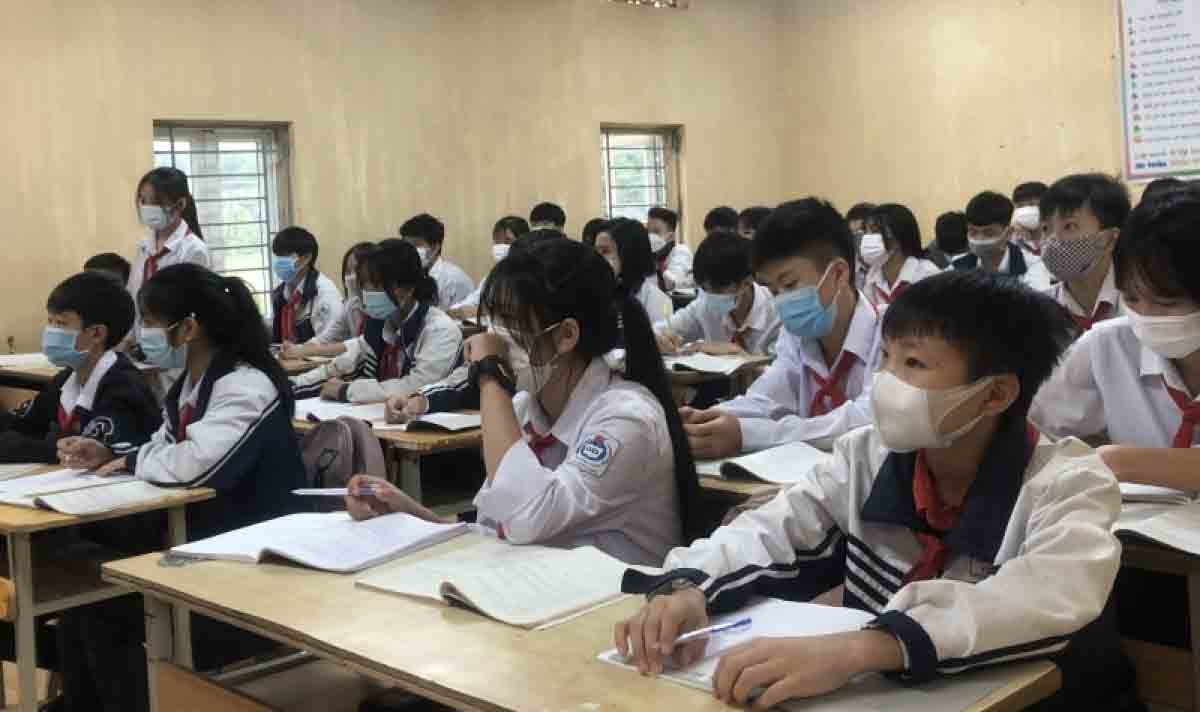 Ba Vi is the only district of Hanoi that has allowed students to return to school since November 8.