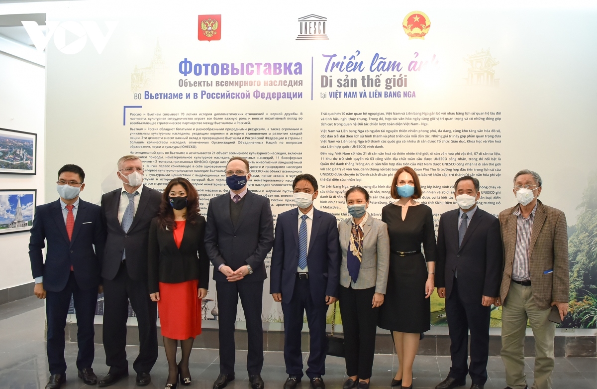 photo exhibition highlights world heritage sites in vietnam and russia picture 1