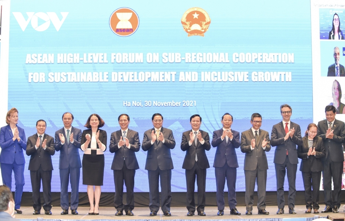pm suggests sub-regional cooperation focus on three priorities for sustainable development picture 2