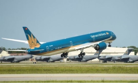 vietnam airlines aims to win largest share on direct vietnam-us route picture 1