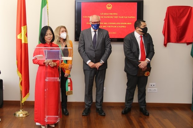 vietnam opens honorary consulate in naples city of italy picture 1