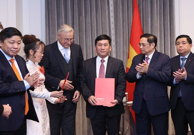 vietjet, airbus ink strategic cooperation agreement for 119 aircraft picture 2 vietjet, airbus ink strategic cooperation agreement for 119 aircraft picture 2