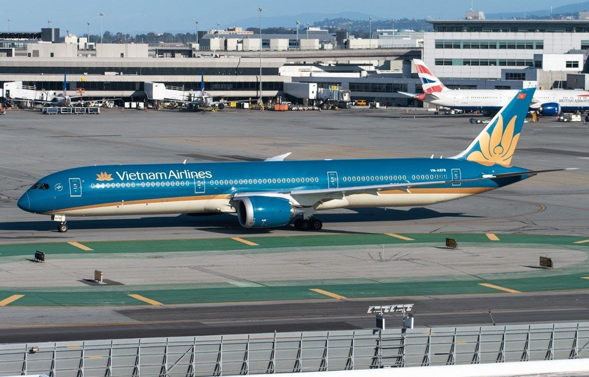 vietnam airlines to chuc bay thang thuong le den my trong thang 11 hinh anh 1