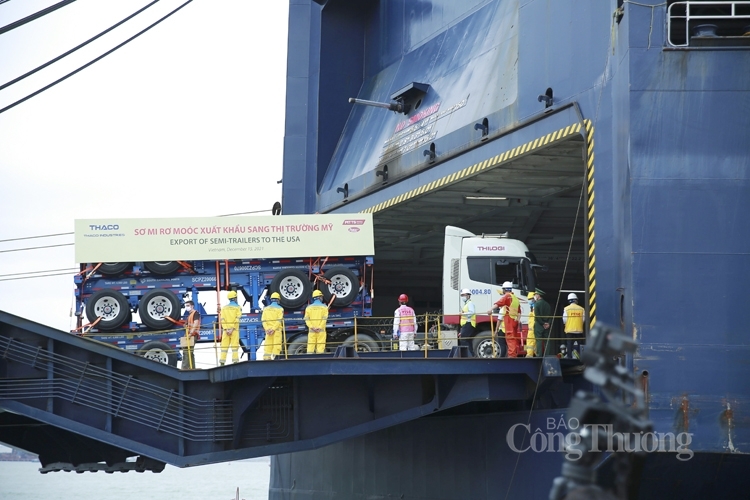 THACO first exports semi-trailers to US