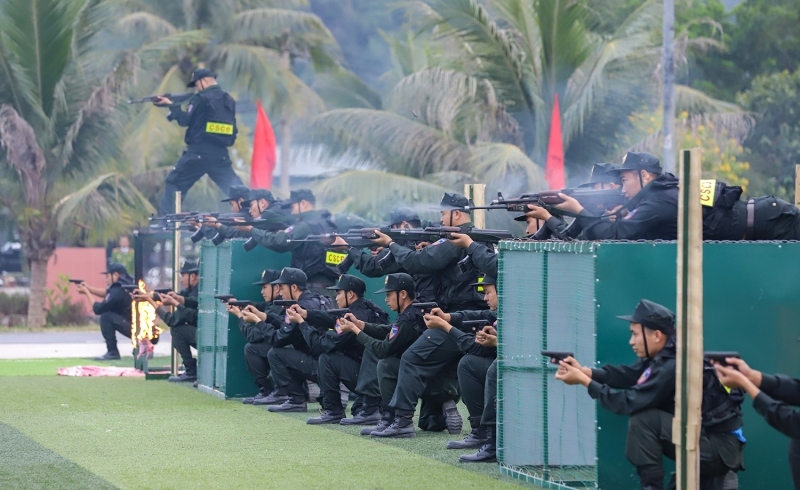 quang ninh ra mat trung doan canh sat co dong du bi chien dau hinh anh 11