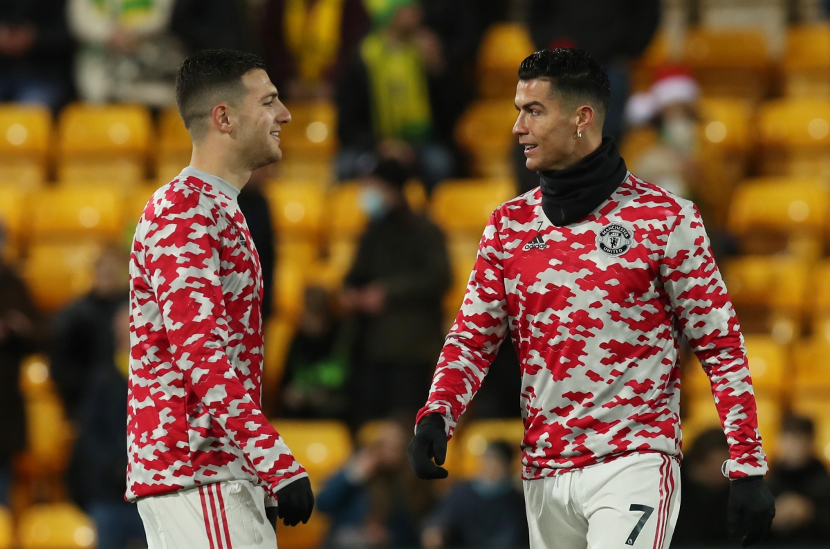 Ronaldo trở lại đội hình xuất phát của MU. (Ảnh: Reuters).