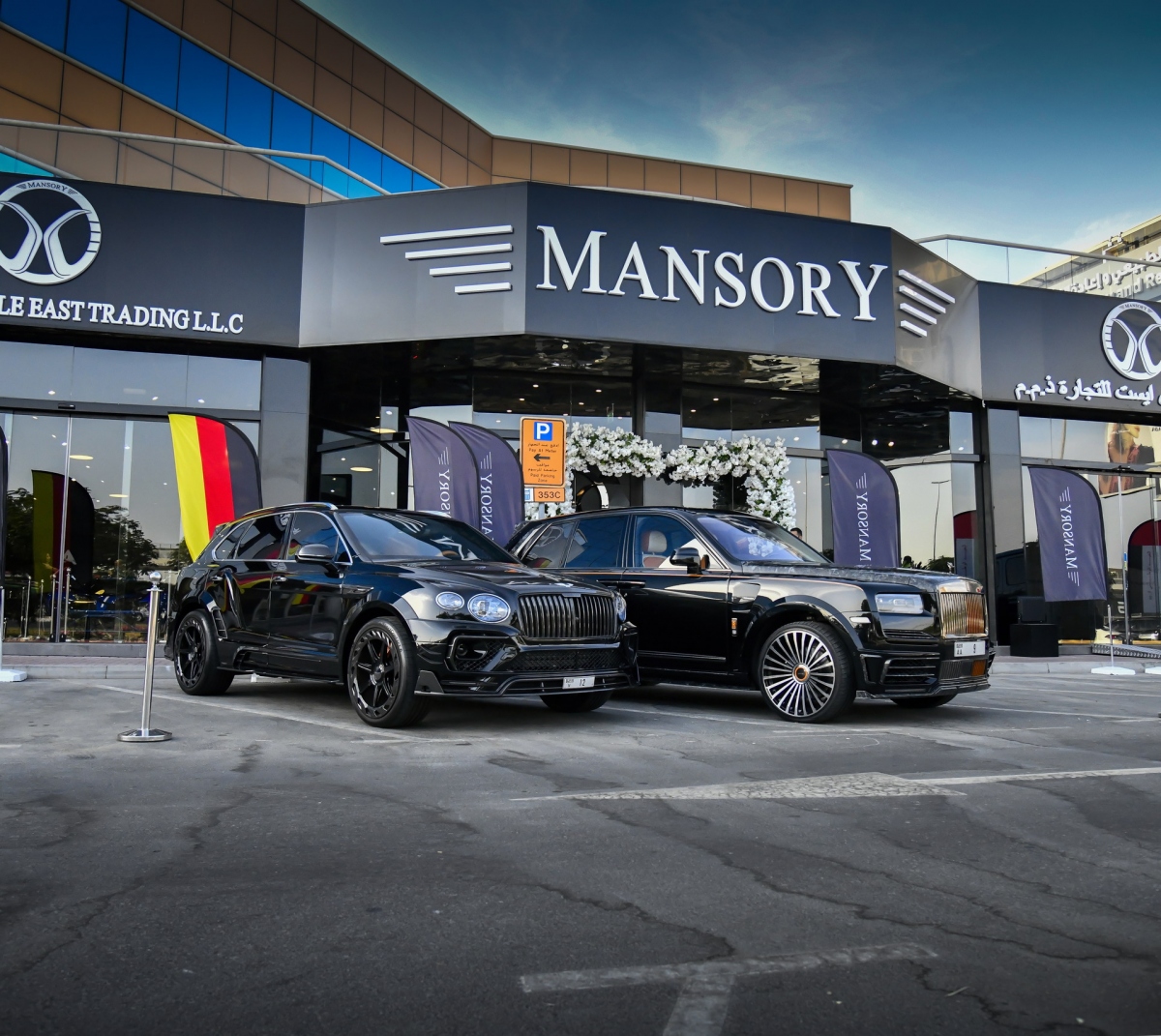 hang do mansory gioi thieu nhung phien ban dac biet danh tang cho uae hinh anh 2