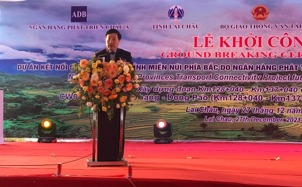 Phó Thủ tướng Phạm Bình Minh phát biểu tại lễ khởi công.