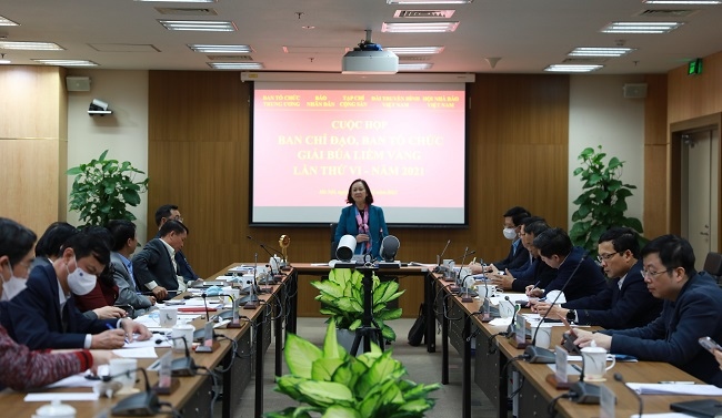 Bà Trương Thị Mai, Uỷ viên Bộ Chính trị, Bí thư Trung ương Đảng, Trưởng Ban Tổ chức Trung ương, Trưởng Ban Chỉ đạo Giải chủ trì cuộc họp.