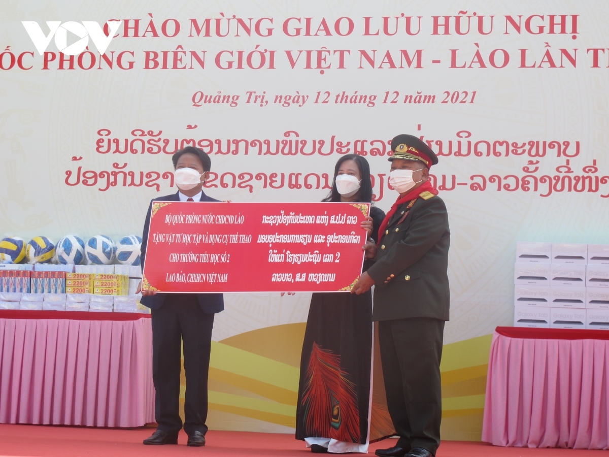 vietnam, laos hold first border defence friendship exchange picture 6