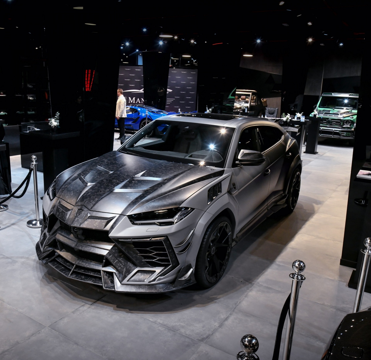 hang-do-mansory-gioi-thieu-nhung-phien-ban-dac-biet-danh-tang-cho-uae