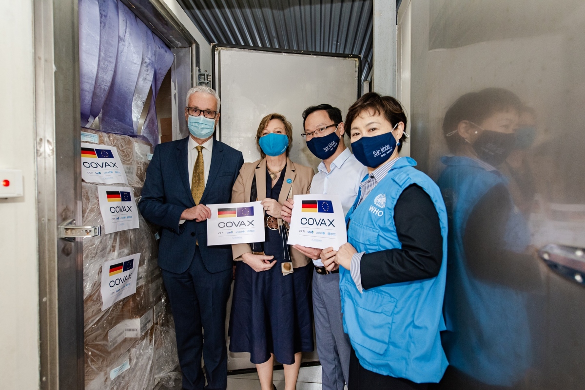 germany donates over 2.5 million moderna doses to vietnam picture 2