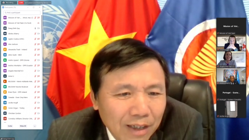 Đại sứ Đặng Đình Quý chủ trì phiên họp của HĐBA LHQ về trẻ em.