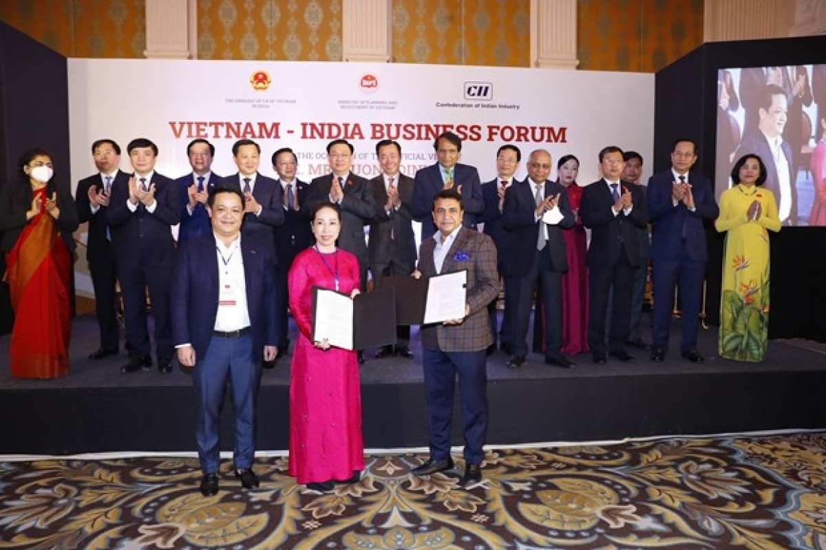 overview of indian visit by na chairman vuong dinh hue picture 7